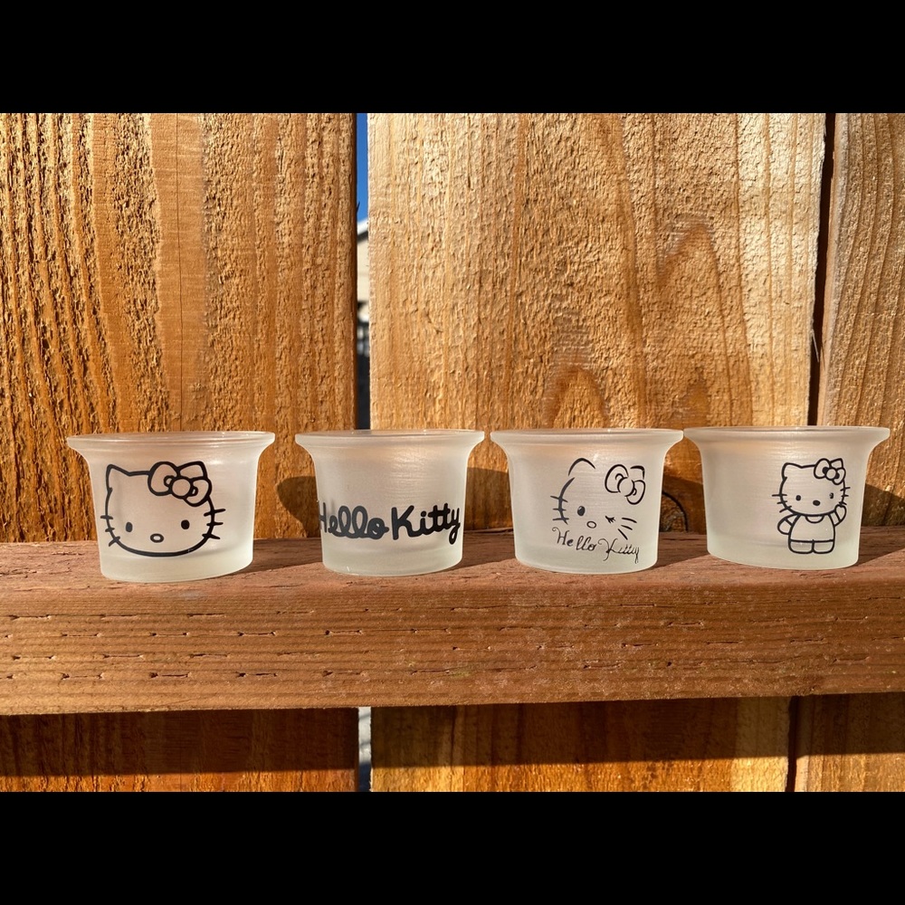 Hello Kitty Set of 4 Candle Holder
